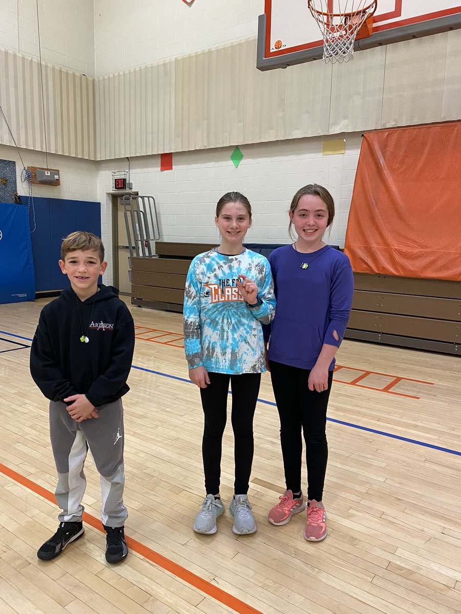 The Pumpkin Mile! There isn’t a better way to start your day! Great turn out this morning. 20 more students than last month! Awesome job MRE! 🥇 Gabby 🥈 Declan 🥉 Madeline