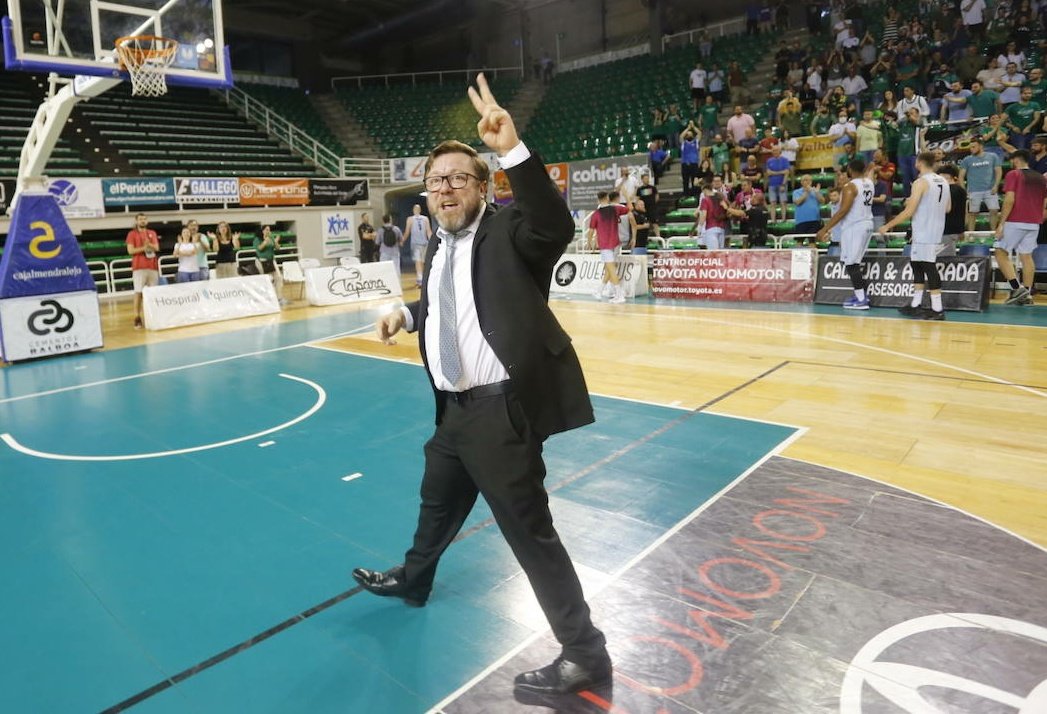CaceresSMBasket's tweet photo. 📣💨¡¡SORTEO!! ¿Quieres ir a ver GRATIS el partido @Caceres_Basket vs @gipuzkoabasket de la J4 de LEB Oro que tendrá lugar el Viernes día 28 de Oct. a las 21:00h, en Multiusos? Haz un rt, sigue a @Caceres_Basket y @CaceresSMBasket y entrarás en el sorteo de una entrada! ⬇️⬇️⬇️ https://t.co/EWhWXEv7Np