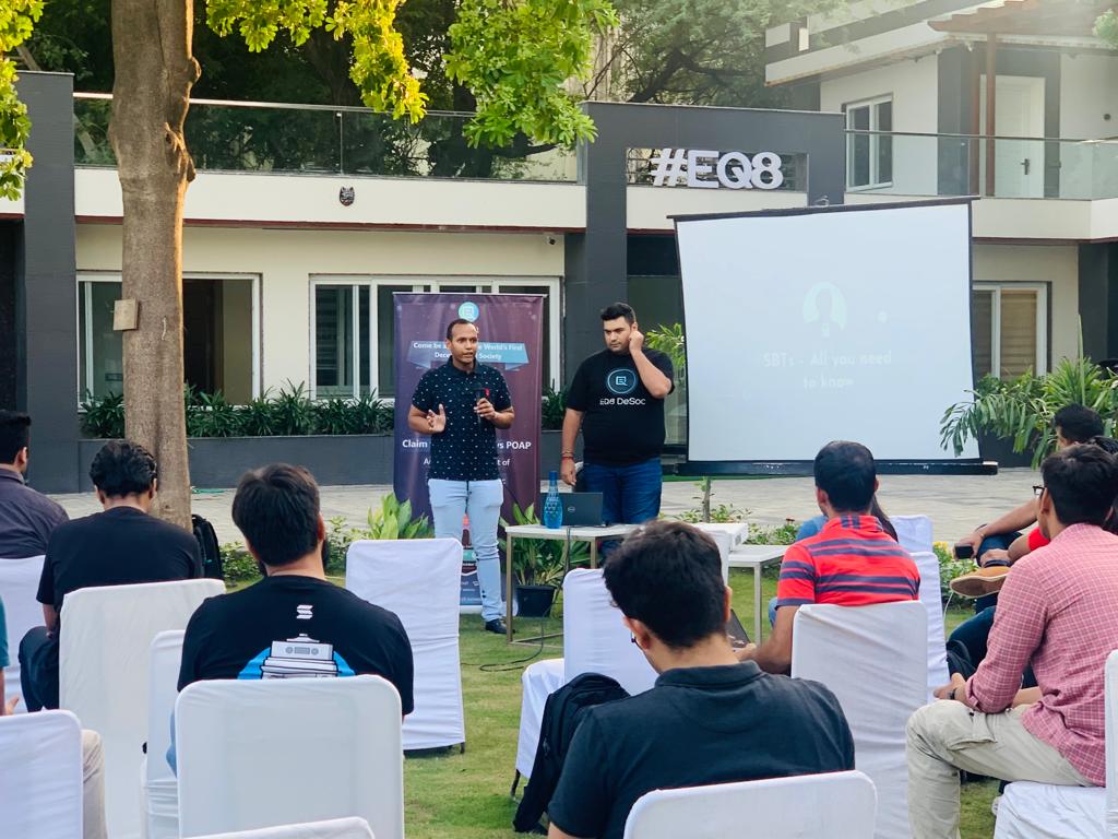 EQ8 Network tweet media