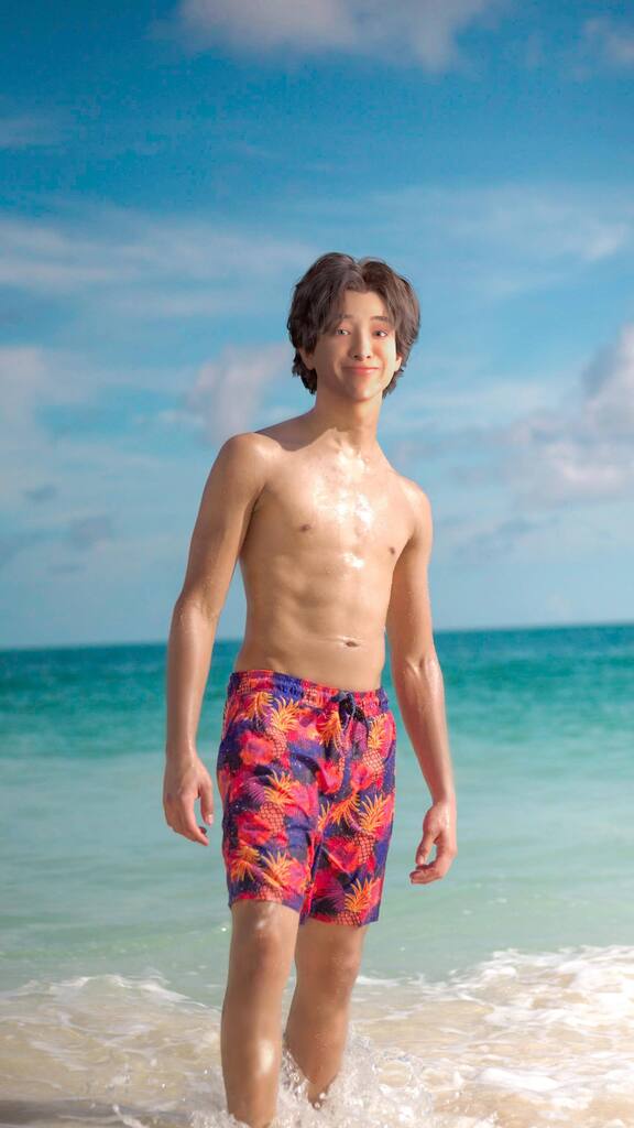 theo_rises's tweet photo. POV: eu e você na praia! quer nadar comigo?🏖🌊
Vc pode usar essa foto minha como papel de parede😊

want to swim with me at the beach?🏖🌊
maybe you can have this photo of me as your wallpaper😊 https://t.co/GFt6VPo0MG https://t.co/tj7mGZJMEY