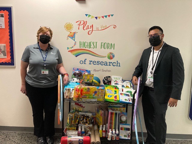 ESealsDCMDVA's tweet photo. Thank you @secuMD for donating much needed school supplies to our inclusive child development center at National Archives and Records Administration (NARA). Our students were thrilled with their new supplies and meeting new friends! #SECUkindness #earlychildhoodeducation https://t.co/whcIrgHvZ2