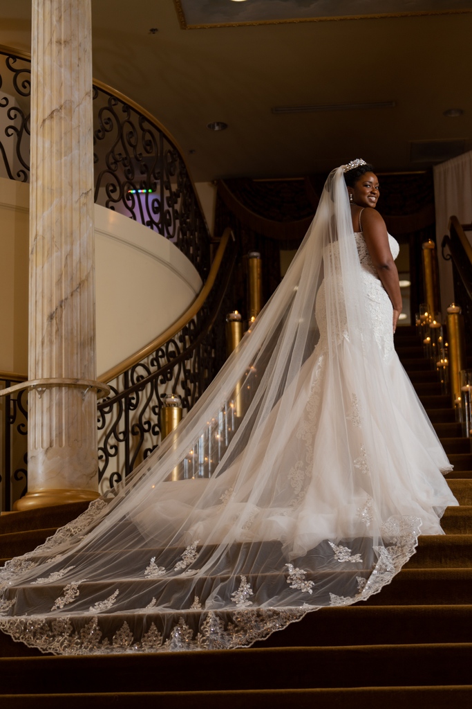 TrueEssenceNC's tweet photo. It's something about a long veil when it comes to wedding dresses.
#weddingveil #weddingdress #longveil #undertheveil #weddings #blacklove #essence #raleighncweddingvenues #raleighweddingvenues #raleighnc #nc #raleighncweddingphotographer #blacktwitter #blackbusiness https://t.co/UbMgJzJIz8