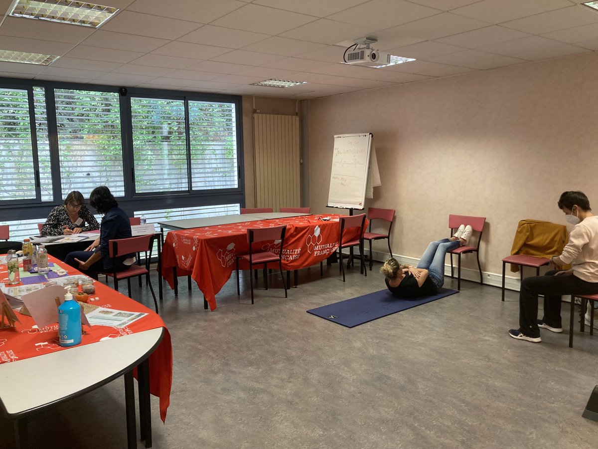 MandrouJustine's tweet photo. Réussite pour la journée prévention de la #mutuelle #MUTAMI à Sète (34). Au programme : #sophrologie #alimentation #activitephysique
⁦@CHBassindeThau⁩ ⁦@BProutheau⁩ 
⁦@MutOccitanie⁩ ⁦@mutualite_fr⁩ https://t.co/6naeCZqhRy