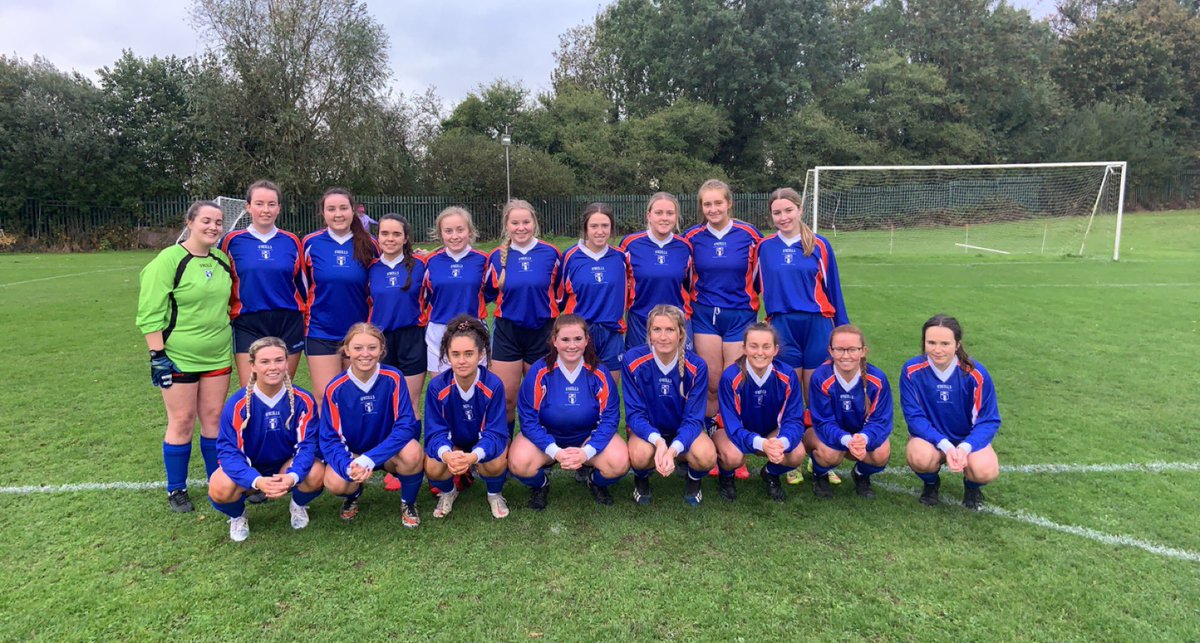 ThurlesMic's tweet photo. All set here in Summerville Rovers FC. MIC Thurles playing into a stiff breeze in the first half🔵⚪️ #superpats https://t.co/7j9XUs3sPj