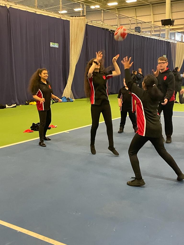 LadybridgeLs's tweet photo. Ladybridge learners meeting members of France's Rugby League World Cup team and honing their rugby skills 🏉 @LadybridgeHigh @LadybridgePe @Panathlon @BLPSENDHub https://t.co/6QPlik5HNp