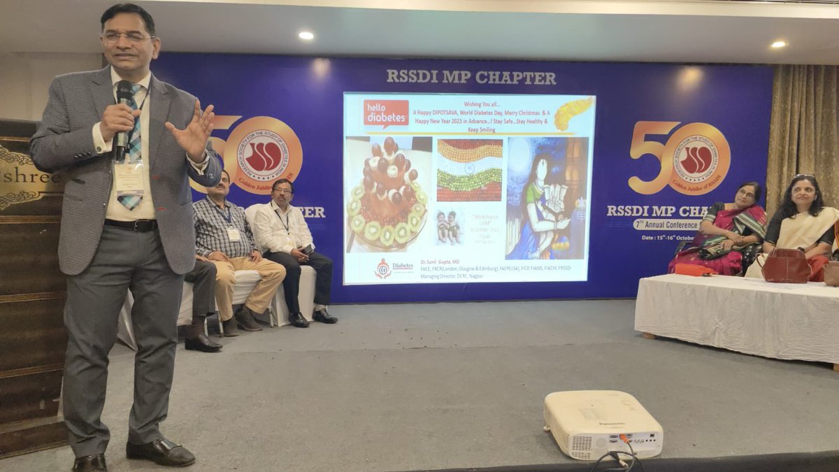 drsunilsgupta1's tweet photo. 15 Oct 22:At Ujjain: @Rssdi_official #MPState conference. @DrSunilGupta16 Conducted a workshop on #GDM & #DiabetesInPregnancy for Physicians & ObGys. Implementations of @GovtOfIndia_ @MoHFW_INDIA guidelines on Gestational Diabetes was emphasised.@Rssdi_official @fogsiofficial https://t.co/kMOwM4RXO3