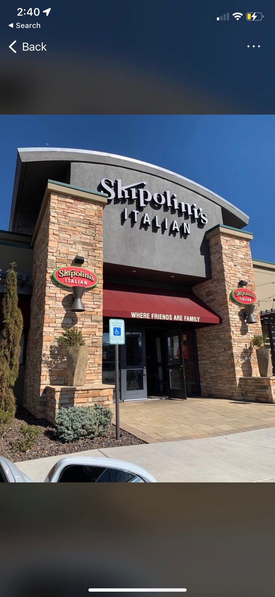Come out tonight and support our boys at Skipolinis’s Italian! 🍕🍝

15% of what you spend will go directly to our program and we’ll be raffling off lots of cool prizes 

Hope to see you there!