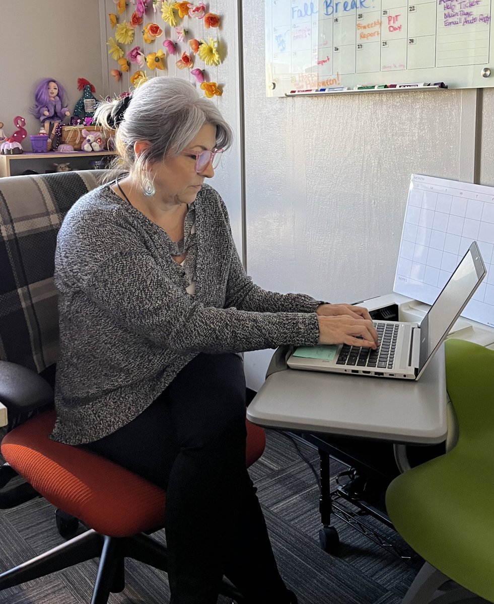 lpr63001's tweet photo. Go Brenda Go! Working hard to support our teachers through our 24-7 accessibility model. #provingwhatspossible #thisisuss #weloveourteachers #rebuildingstronger @DrWarrenMorgan https://t.co/mPf2XJs0wd