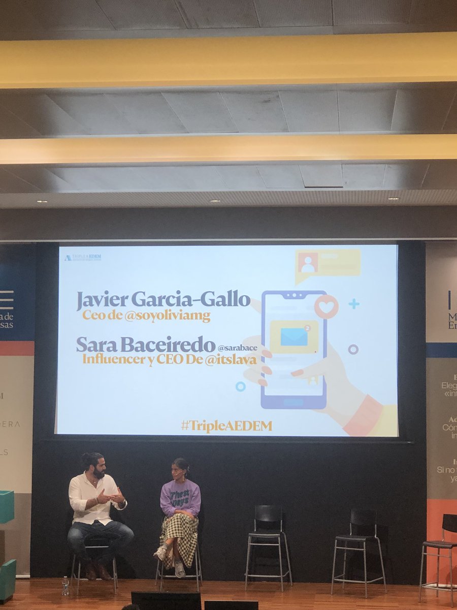 Javier Garcia-Gallo de Soy Olivia y @SaraBaceiredo  en #tripleaedem <a href="/EDEMempresarios/">EDEM</a> @TripleAEDEM