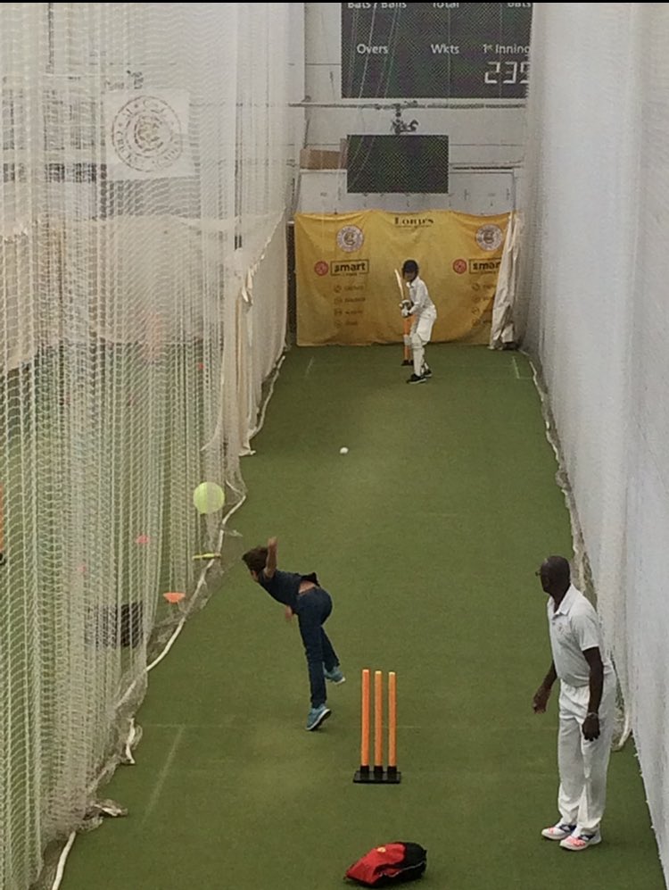clarebear197's tweet photo. @MCCOfficial @HomeOfCricket @SomersetCCC My boys had a few lessons with Hallam, this one was oct ‘16 … he was great with them, a gentle man and full of wisdom. Happy retirement 🏏🍷 https://t.co/puujAsiESH