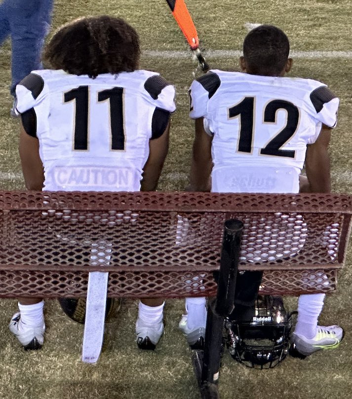 Martelmama's tweet photo. @OU_Football π
ΎοΈUr family been riding with yOU for years!
@RedMartel11 @ryangrayson1212
#TailBACKS since kdg π#duo TRUE #Athletes RB|Safety|ILB|DB
CAN play #ALL positions offense & defenseπ©Έ#Cousins #Boomers
They battle together to WINβ€οΈ#TearUPtheTOWN π¨βΎοΈπ
Who got their back? https://t.co/JCvWVntGRZ