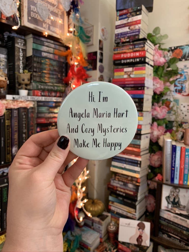 cozymysteryclub's tweet photo. https://t.co/AZbIdP48uA