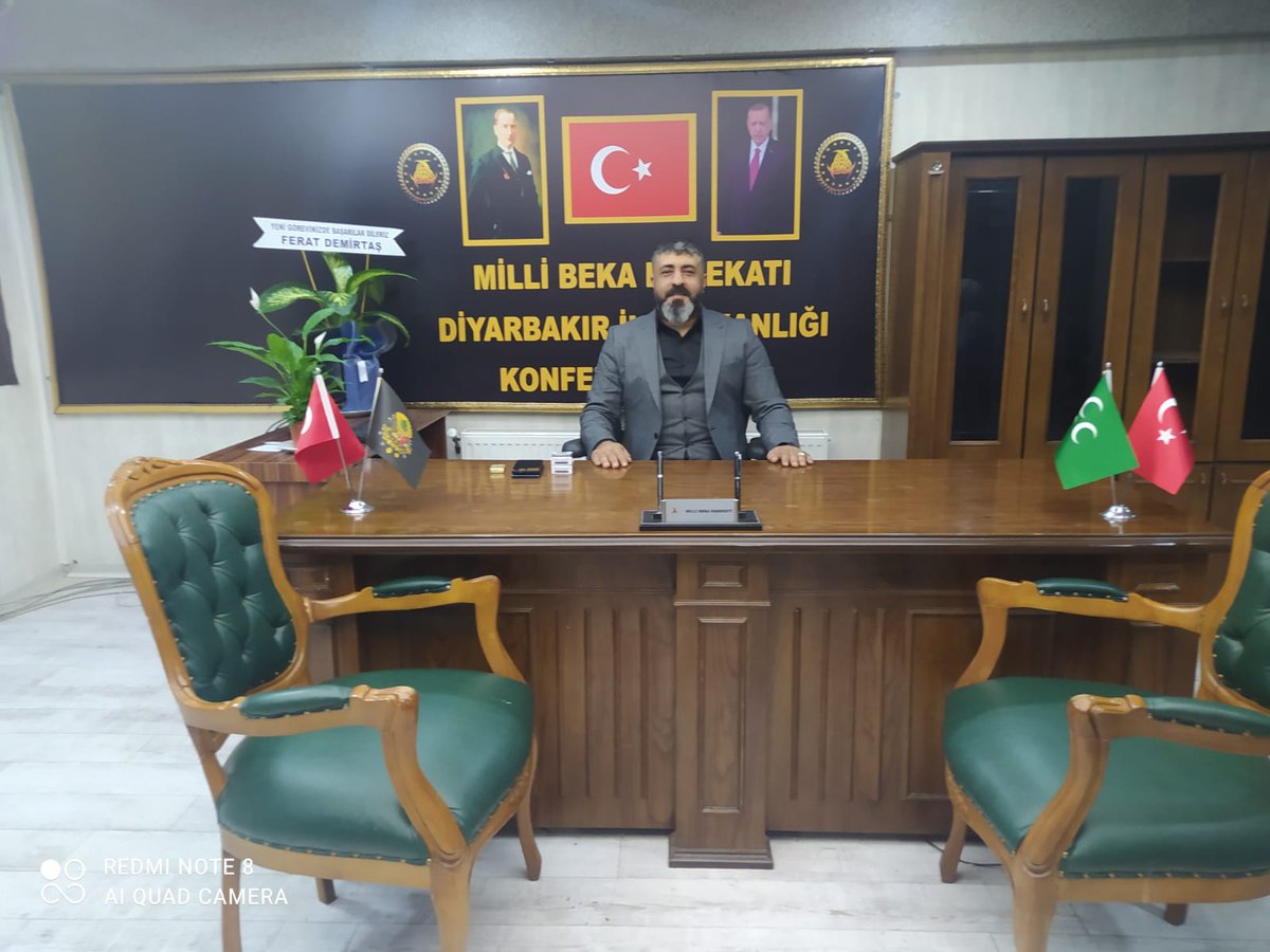 Tanztrk6's tweet photo. Diyarbakır il teşkilat başkanı Şenol şimşek https://t.co/tEdm6u98au