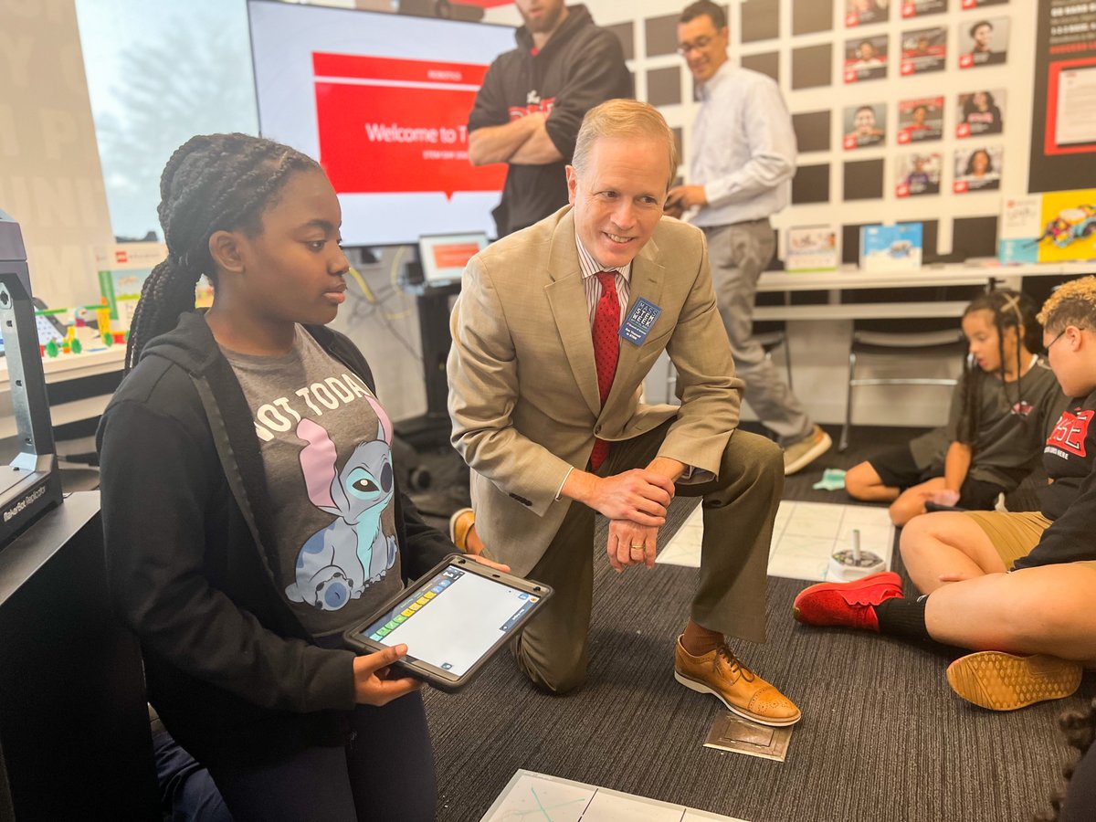 MassEducation tweet media