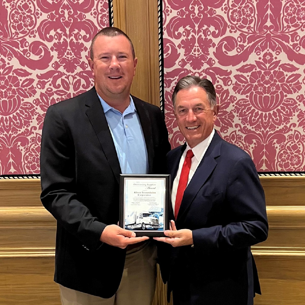 AllisonTrans's tweet photo. Allison Transmission is honored to announce that we've been named Supplier of the Year by @IdealeaseInc, a premier commercial truck lease and rental company in North America. - https://t.co/QiGcufyri7
#PowerofAllison https://t.co/4sKR3Gi0Nv