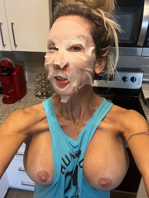 Since it&rsquo;s almost Halloween, 🎃 I figure why not post these! What a girl does to take care of the themselves