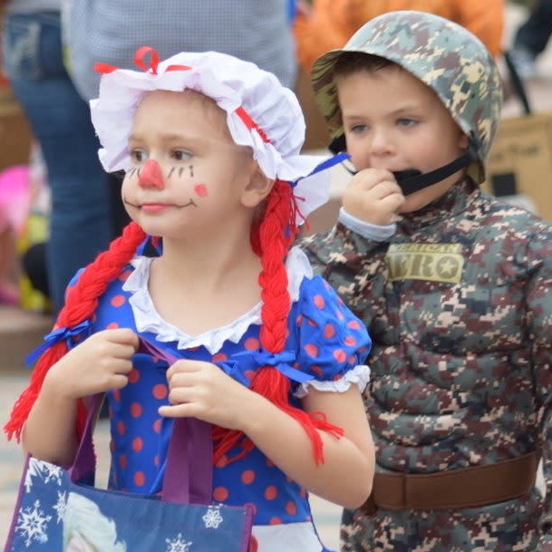 Here's your guide to many of the bone-ified spooktacular events in Frisco:

🎃 Frights'n Lights 
🎃 Sounds at the Star (featuring @prophetsoutlaws)
🎃 Rocky Horror Picture Show &amp; Frisco Zombie Crawl 
🎃 Trick or Treat the Square 
AND MORE: bit.ly/3D9UlBb