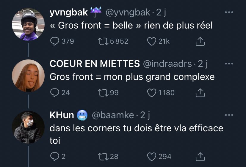 TopDesTwittos's tweet photo. Il y’a 2 ans, jour pour jour sur Twitter https://t.co/Z8v6s71oe8