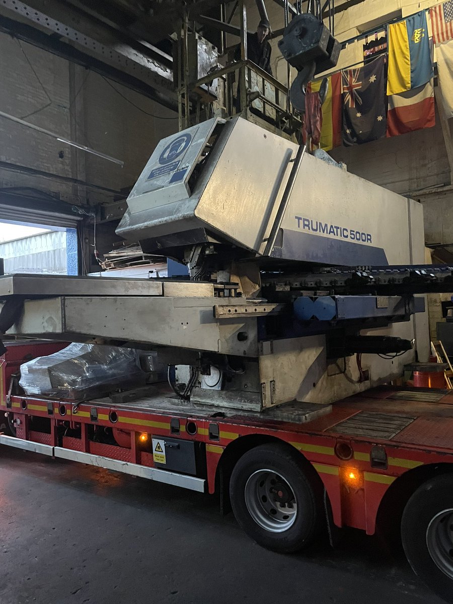 ZebraMachinery's tweet photo. Trumpf punch press arriving in our UK stock ready for a cosmetic refurbishment and sale #trumpf #trumpfuk #press #sheetmetal #forsale #machinery #punch #cnc #tool #tooling #rotation #trumatic #trupunch #wednesdaythought #zebra #germanengineering #engineering https://t.co/0fcSXDL2EF
