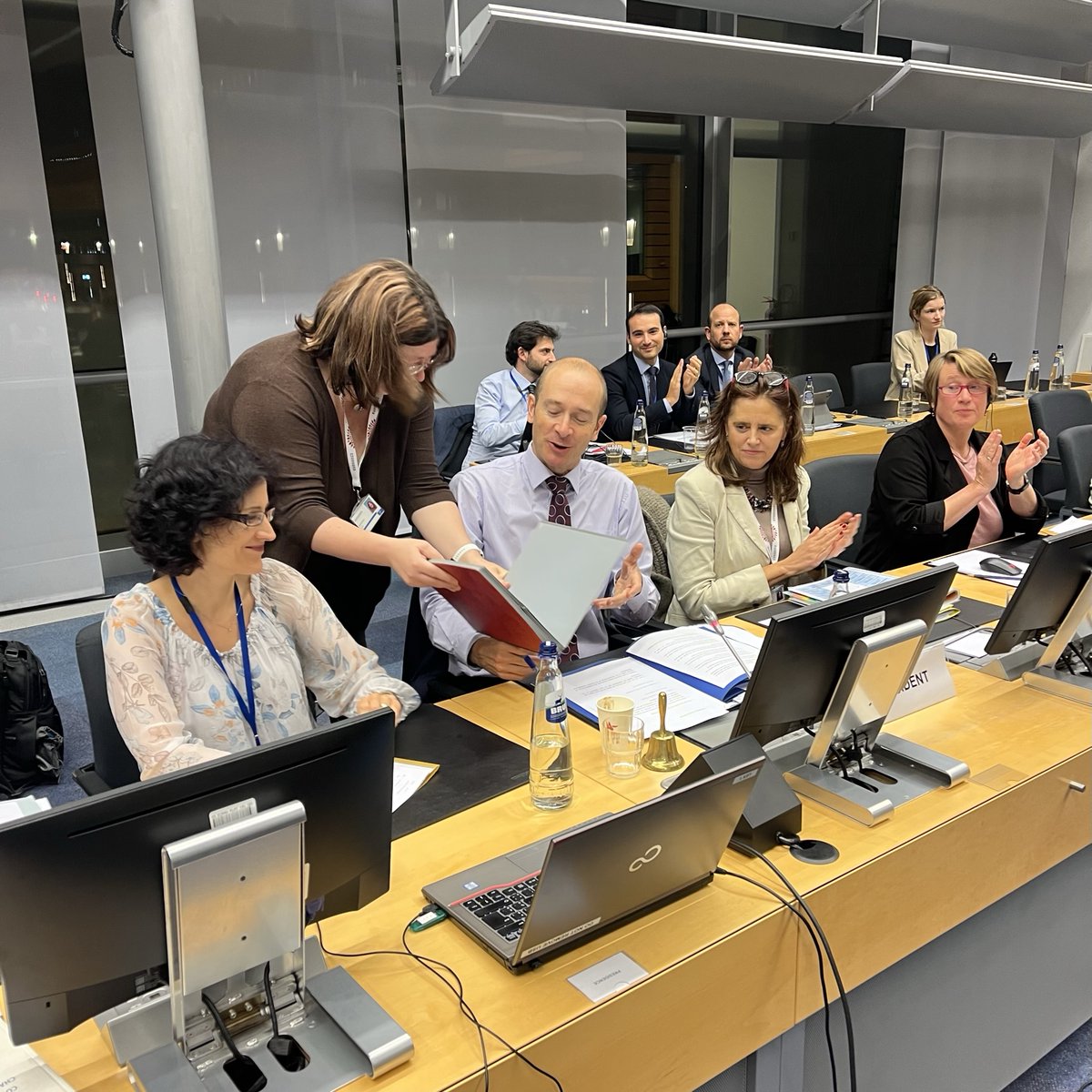 EU2022_CZ's tweet photo. #COREPERI | ✅ Ambassadors approved a political agreement with @Europarl_EN on #standardisation. The record-breaking deal was concluded last week in just 30 minutes! The text will soon be submitted for formal approval to @Europarl_EN. 

#EU2022CZ

More ⬇️
https://t.co/9V9qbF6yl4 https://t.co/cMiqc59Qts