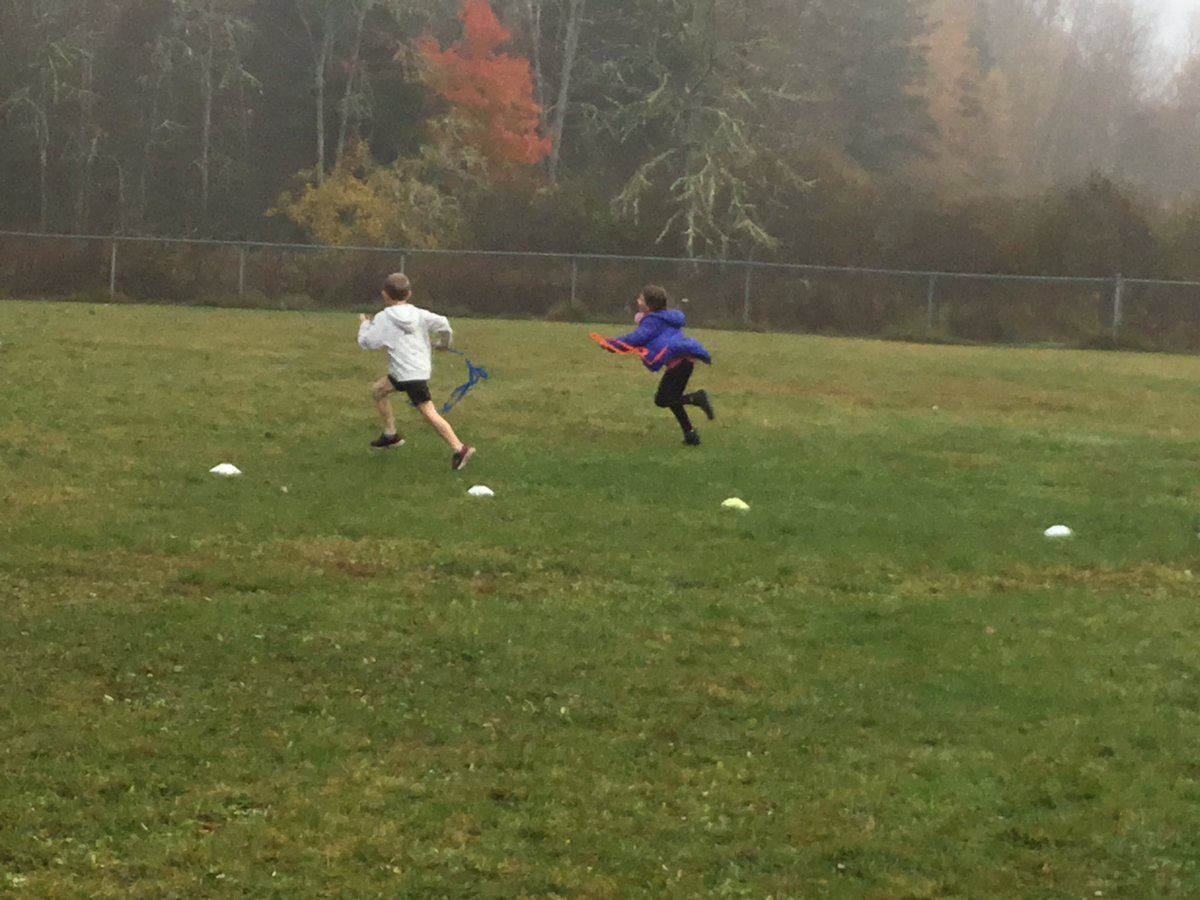 DATL_Physed's tweet photo. Our students ❤️ to run! When we’re outside, we can go FAST!!
#tmoasds22 #peters #physedoutside @ASDS_PhysEd https://t.co/aM1y5UIxge