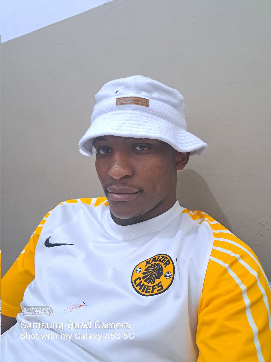 Magic24_7's tweet image. I'm still here, Khosi 4 Life