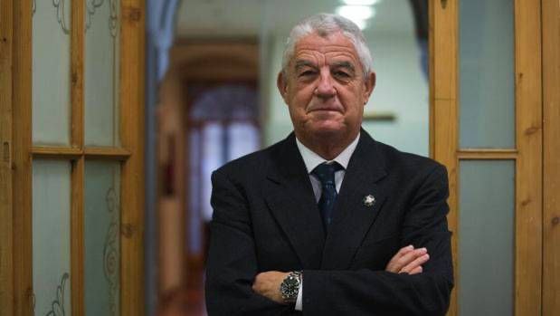Els pròxims dies explicarem la trajectòria de l'advocat Fabra-Fuster, falangista i defensor de la policia a casos com l'assassinat de Juan Andrés al Raval o el cas Zabala

Trajectòria que evidencia el perfil ideològic dels que pagaran els seus serveis a aquest judici polític