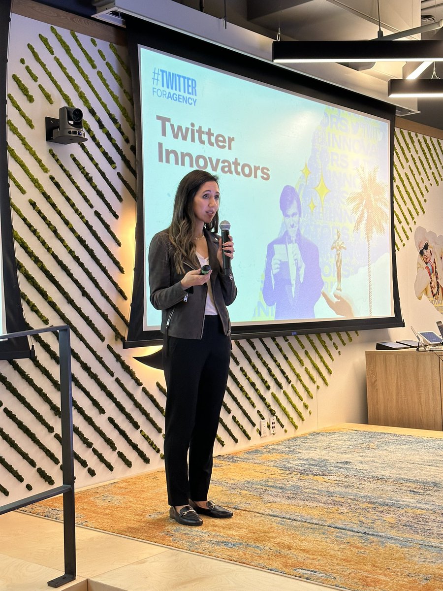 jamiemichaels's tweet photo. Getting #TwitterInnovators started @xcanada! @Lapaccino kicks things off strong with the “You put on pants!” opening line! 😂 👏#TwitterForAgency https://t.co/og98OkriQ8