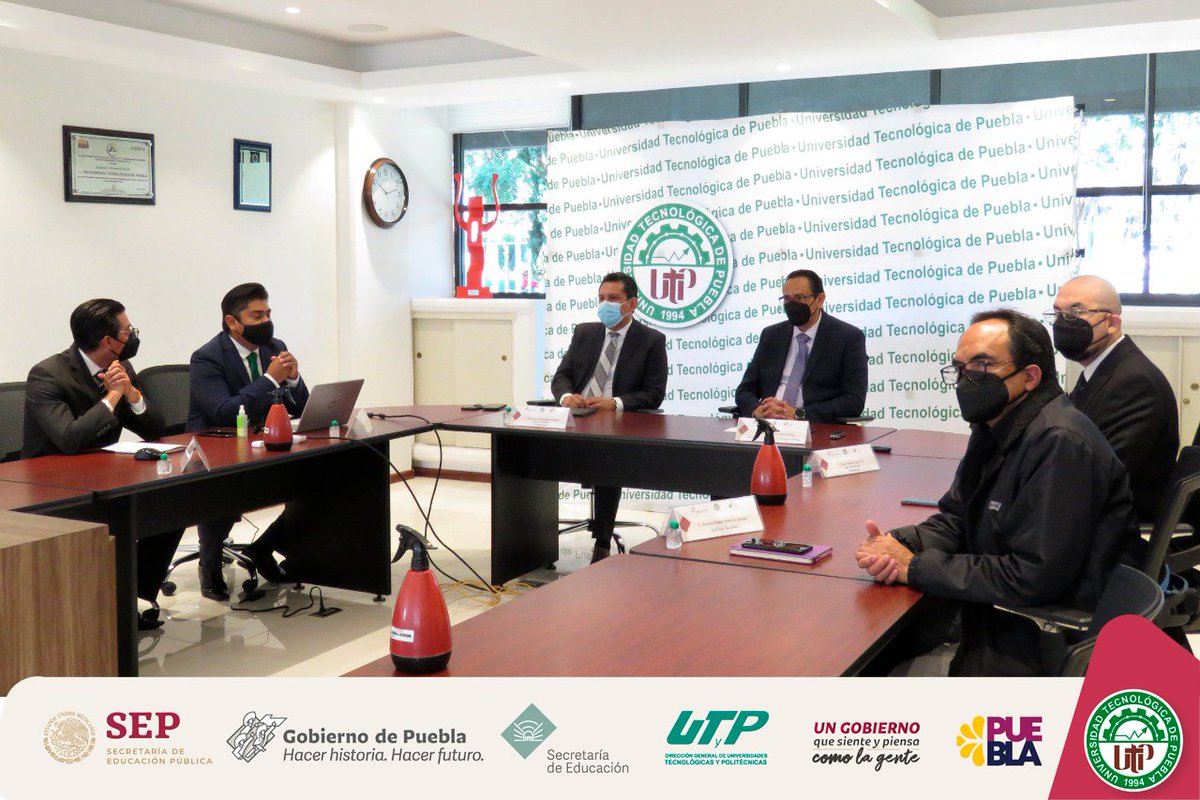 OficialUTP's tweet photo. ✒️📃| #ConvenioDeColaboración🤝

El día de #hoy nuestro rector @MiguelC_Flores  y Raymond Melgarejo Ibarra Director de TR NETWORK firmaron el convenio general de colaboración que  contempla la realización de Prácticas y Estadías con nuestros estudiantes.
#OrgulloUTP https://t.co/GqYiZ3Pn7N