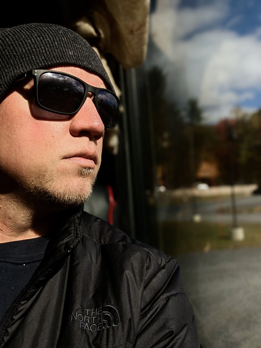 JoshuaBane's tweet photo. Enroute to a photo walk with #teampixel

#TeamPixelSummit #CampPixel #GiftFromGoogle #ad @googlepixel_us https://t.co/jfBUe3MdmB