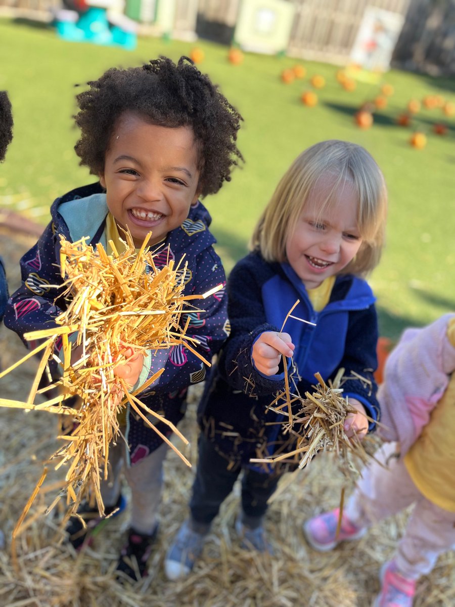 ColumbiaAcadMD's tweet photo. Our Kendall Ridge preschoolers enjoyed a fun but chilly Fall Festival this week!
#preschool #prek #fallfestival #education #teachers #hocomd #columbiamd #bhfyp #k12 https://t.co/CTCImaSbbn
