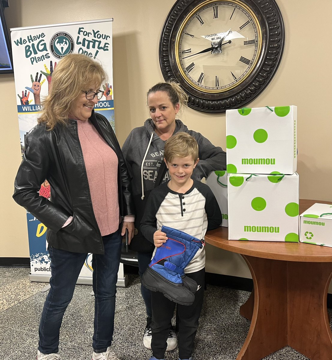 MsStephDouglas's tweet photo. It’s getting chilly out, but @williamdavisps we have new boots! Thank you @ParkwoodWindsor and the Frugal Mommy Group! https://t.co/pXk92cSQ8q