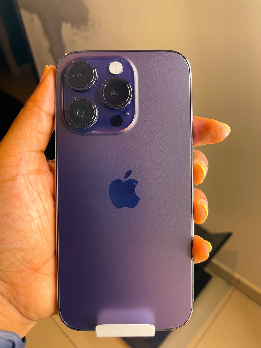 msgreicie's tweet photo. Good bye pacific blue💙….hello deep purple 💜 https://t.co/ZlAMVH73Ie