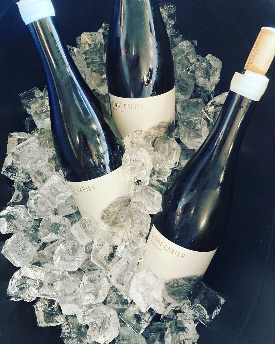 Hawk + Schoon Wine Bar tweet media