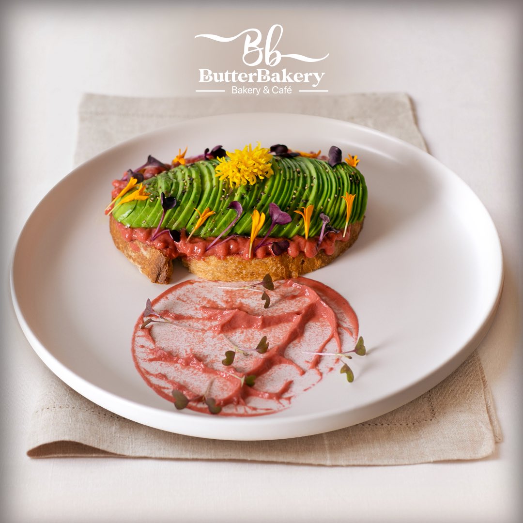 إذا ما جربت بروسكتا بي تروت فاتك الكثير! 😋

If you've never tried Brus Beetroot, you've missed a lot! 😋

#بتر_بيكري 
#من_أوروبا