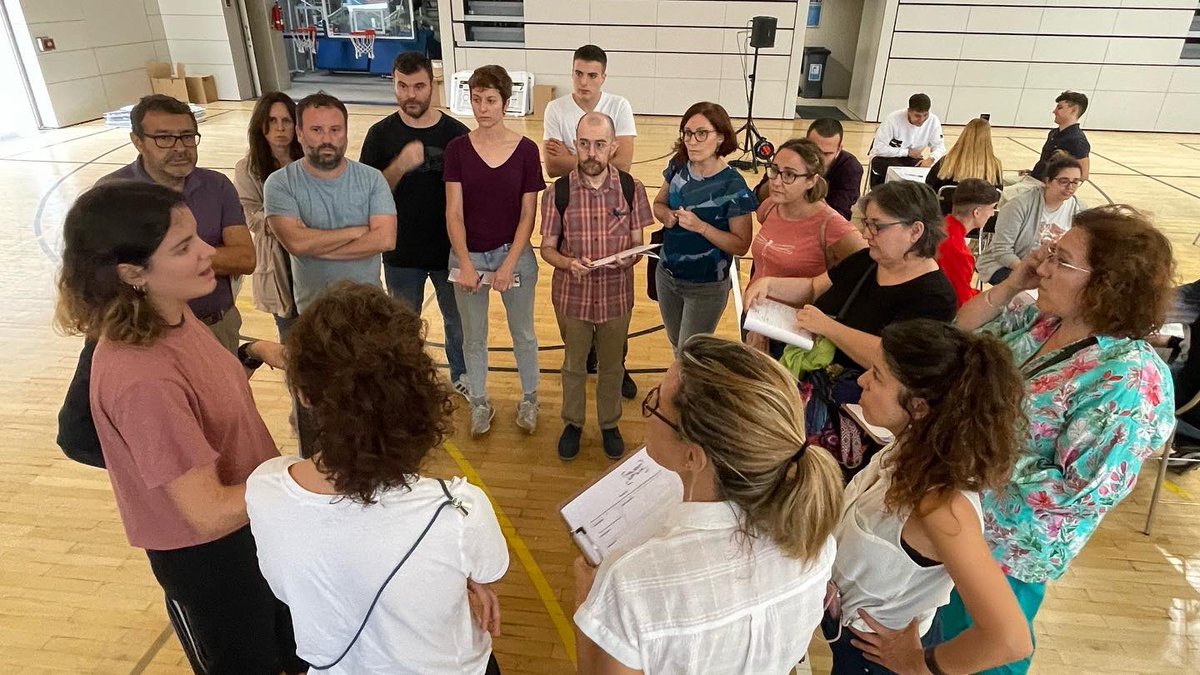 torrebarrinalh's tweet photo. ✨Emocionant, intensa i reveladora la jornada d’IDEACIÓ del #TalentUPLH d’avui.

Què important és sumar col•lectius i generacions diverses per fer front a reptes comuns!

Comença la fase d’incubació de les 4 propostes finalistes a #TorreBarrina! 

#TalentUPLH #LHospitalet6_0 https://t.co/GdYtS3FVSc