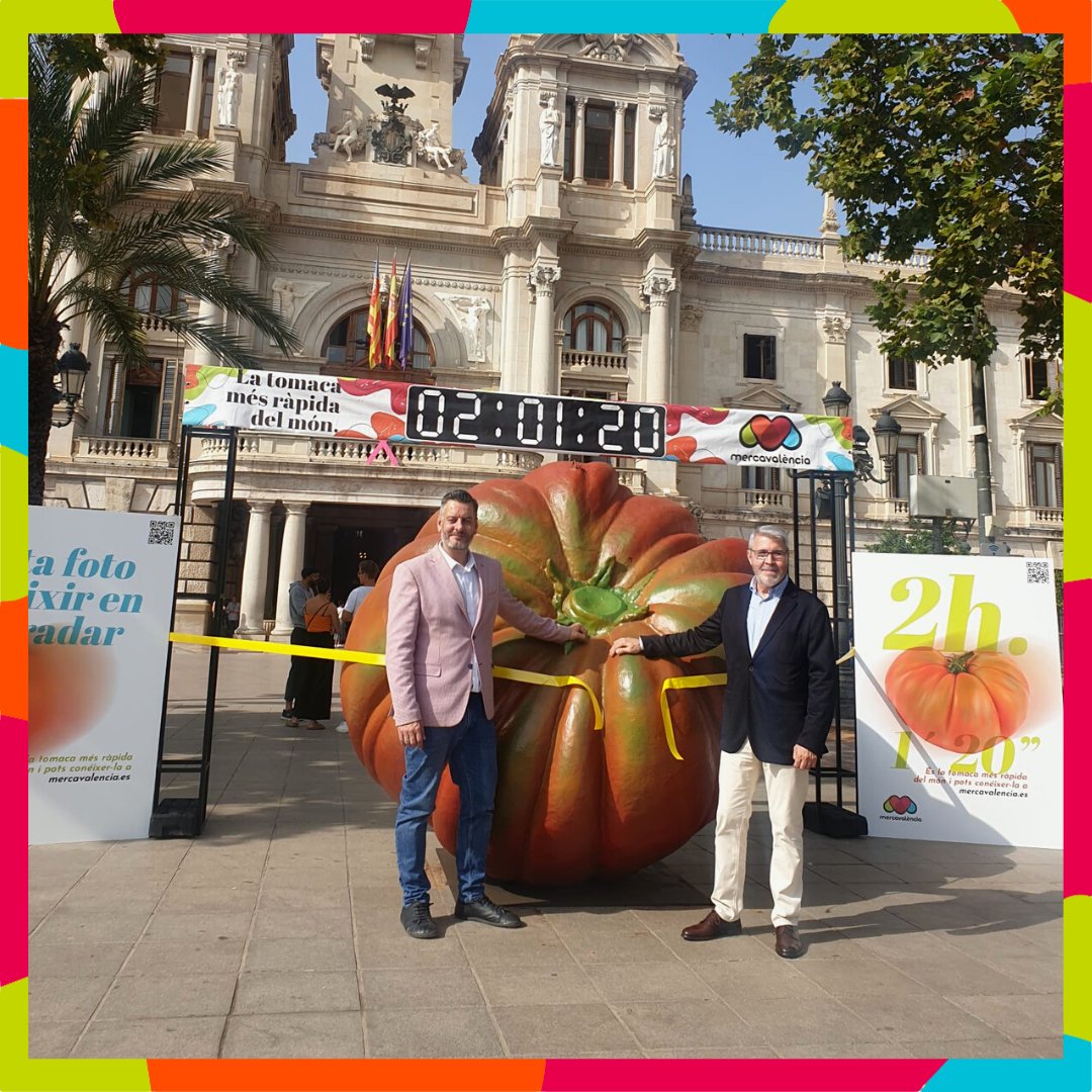 Mercavalencia1's tweet photo. Hui hem presentat la Tomaca Més Ràpida del Món!! 👏🏻📣 L'objectiu d'esta campanya és conscienciar sobre la importància del consum de productes locals i de temporada. 🥑🥬🍑
Coneix més! 🌐 https://t.co/wq8WZHMOoO
#Mercavalència #valència #tomaca #horta #mercatsmunicipals https://t.co/b4SFkRGaKj