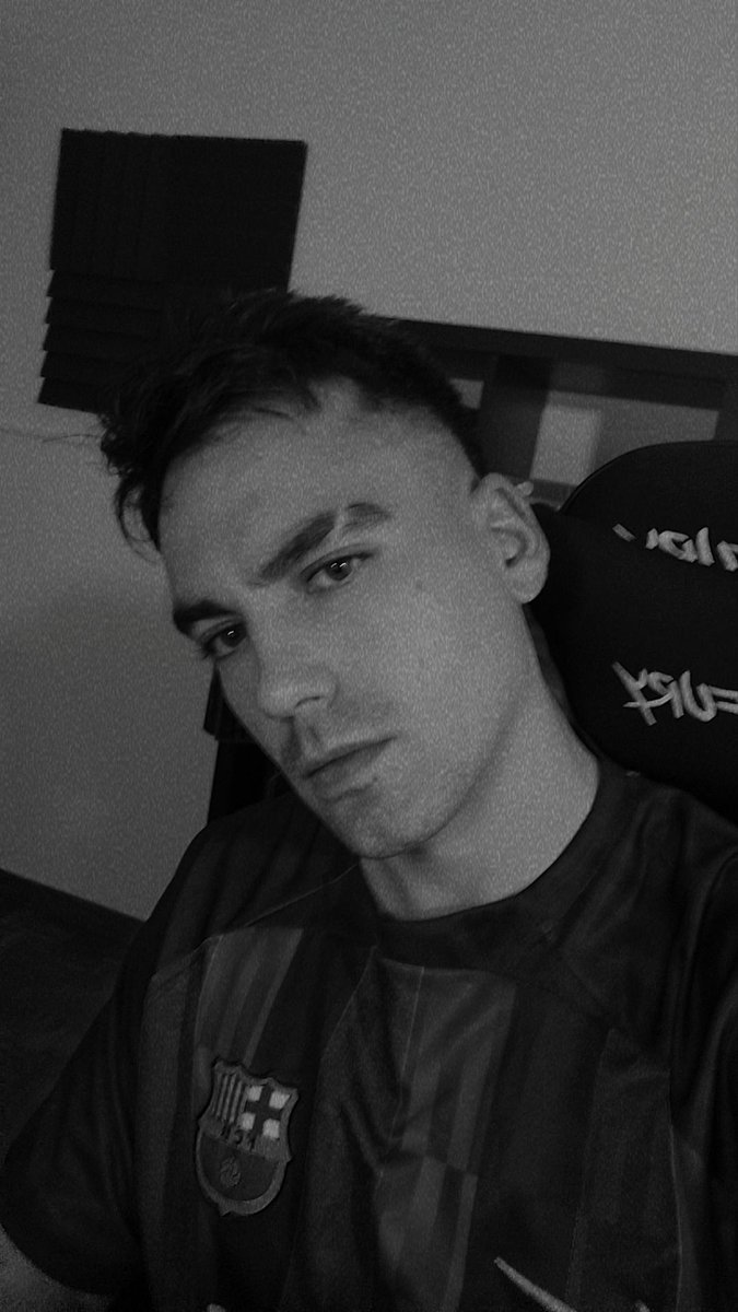 xRicoADK's tweet photo. ↪️ DIRECTO

Jugamos la nueva skin de Jhin (💯😳)
Y seguimos de rankeds, ayer perdimos TODO. Hoy solo vale ganar.

https://t.co/UGtTOTl9p9
https://t.co/UGtTOTl9p9
https://t.co/UGtTOTl9p9 https://t.co/kAP0f02qIk
