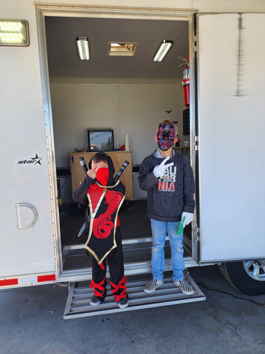 Adriana L. Moreno tweet media