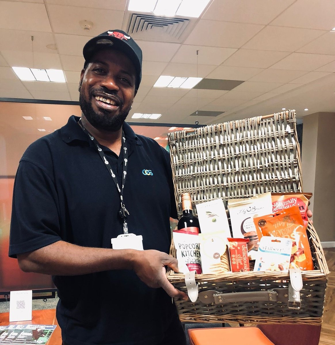 Elementa_UK's tweet photo. Often cleaners are the unsung heroes of the flexible workspace industry, today is Thank Your Cleaner Day!
.
#productivity #health #appreciation #cheers #businesslondon #local #staff #employment #everyday #landmarkspace #igwork #instagood #greatjob #nicework #appreciationpost https://t.co/QzN8H6Ke7u