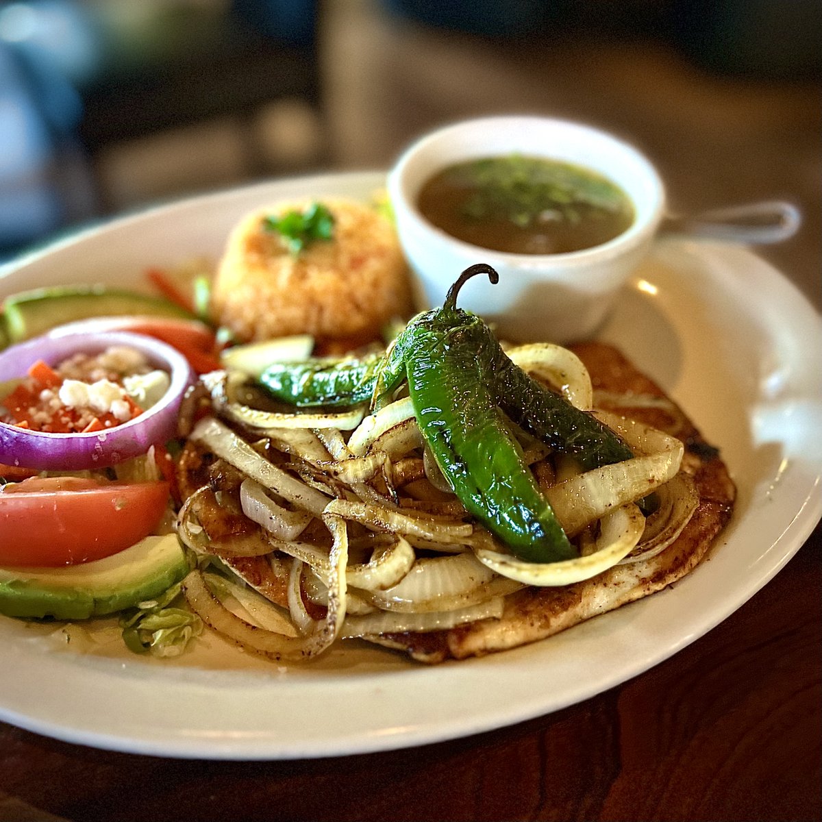 anamiastexmex's tweet photo. Time to turn up the heat! Pollo a la Parrilla-grilled chicken breast topped with sautéed onions and jalapeños. Served with bean soup and rice.🔥😍🔥
.
.
.
#mexicanfood #ilovetacos🌮 #besttexmex #DFWTexMex #dfwfoodie #ilovetexmex #instayum #coldweatherfood #spiceitup https://t.co/B91OLfyLJo