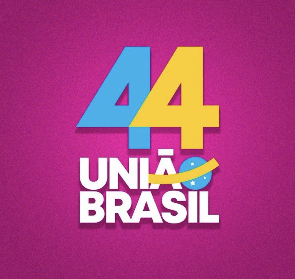 Hoje é o Dia Internacional de Combate ao Câncer de Mama. Esse post é para lembrar de marcar o seu exame ou até mesmo fazer o autoexame.

Quanto mais cedo se descobre algo, maiores são as chances de cura.

Cuide-se!