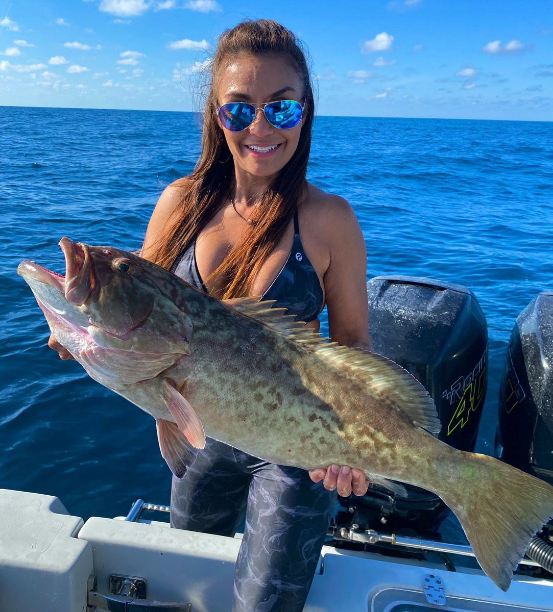 Sara_Salt_'s tweet photo. Took a trip to #middlegrounds on Sunday, came back with dinner and then some! @PelagicGear @OfficialMauiJim @ContenderBoats #grouper #organic #bluewater #fishing https://t.co/I5fhXBOP3D