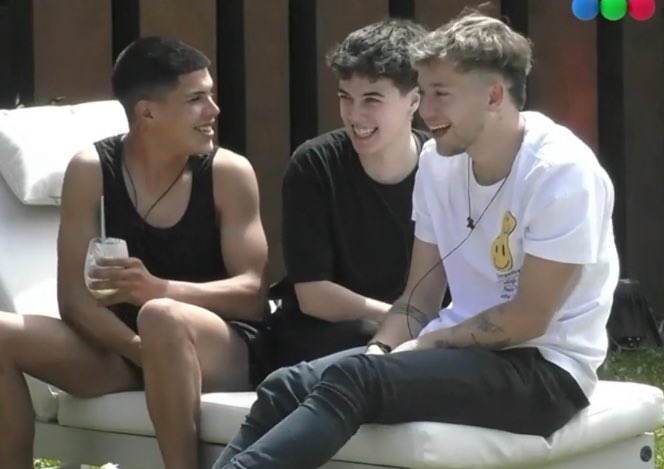 Yo los quiero a los 3