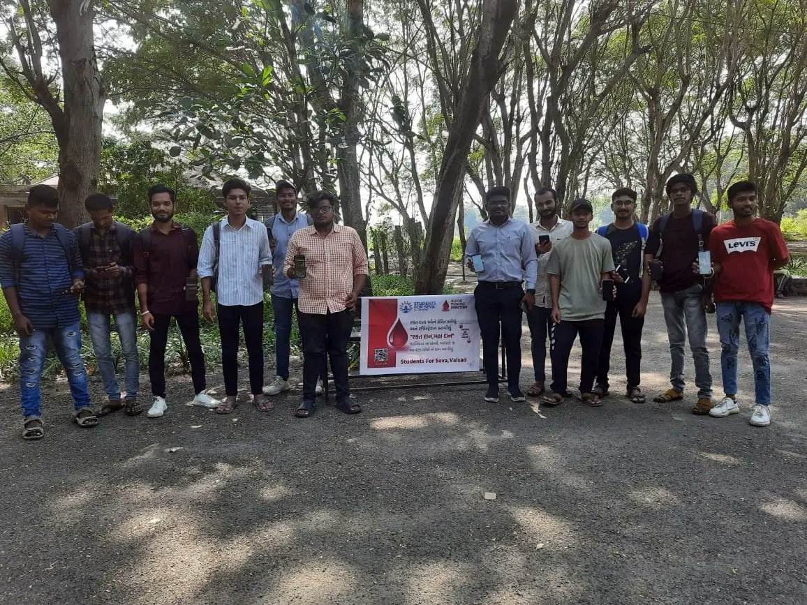 SFS_Gujarat's tweet photo. सेवार्थ विद्यार्थी वलसाड़ इकाई द्वारा  रक्तगट परीक्षण किया गया और रक्तदाता के लिए रजिस्ट्रेशन किया।

@abvp_valsad
#StudentsForSeva https://t.co/UI7C9HdC4i