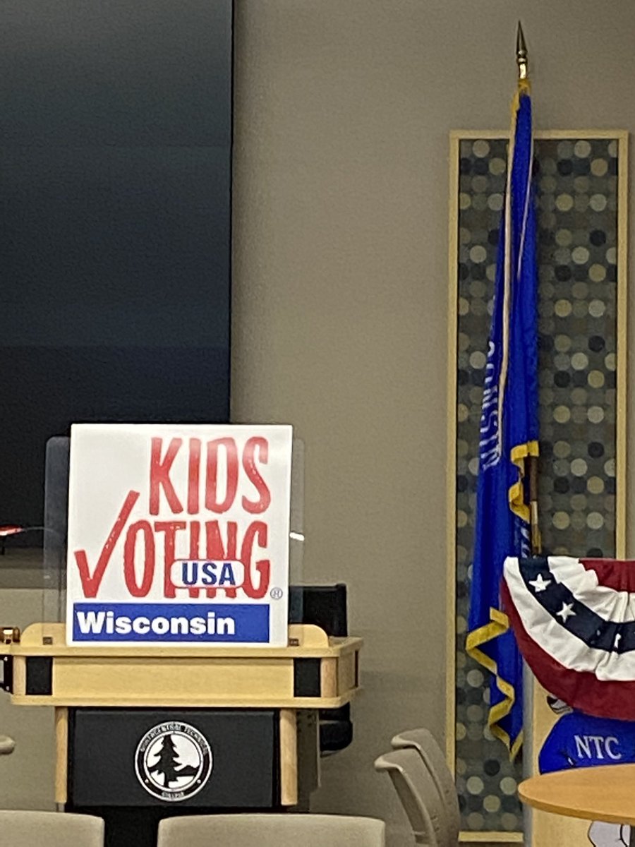 ms_long08's tweet image. Kids Vote Mock Convention is about to begin! Students are excited and ready to be engaged in the political process!! #everestpride #adventureday22 @KVUSA_WIMC @mrnerdstrom @ms_long08 @Chad37us