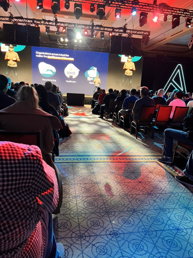 lisamartinmedia's tweet photo. .@ansible #AnsibleFest day 2 focused on #edge #automation. Its essential at the edge to maintain #security, improve efficiency, increase #scalability, reduce #downtime. @furrier and I will unpack #edgeautomation on @theCUBE live today! https://t.co/J5Doln3PB8