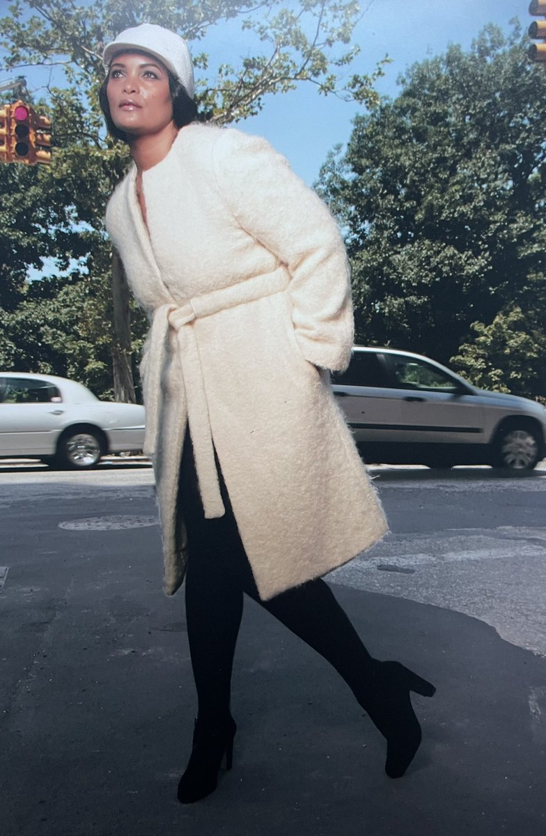 Angellika's tweet photo. Test Shoot w/Photographer @SDesbas on Upper Westside #nyc I Styled Myself From My Closet Hat from #Jacks99cents Coat #GianfrancoFerre’ Tights #Wolford Shoes #Ferragamo #FashionModel #CurvyModel #RunwayModel #PrintModel #GlobalModel #IconicFocusModelsNYC https://t.co/TuWIbHMdNl