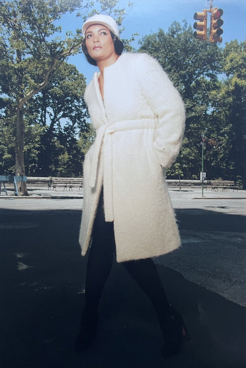 Angellika's tweet photo. Test Shoot w/Photographer @SDesbas on Upper Westside #nyc I Styled Myself From My Closet Hat from #Jacks99cents Coat #GianfrancoFerre’ Tights #Wolford Shoes #Ferragamo #FashionModel #CurvyModel #RunwayModel #PrintModel #GlobalModel #IconicFocusModelsNYC https://t.co/TuWIbHMdNl