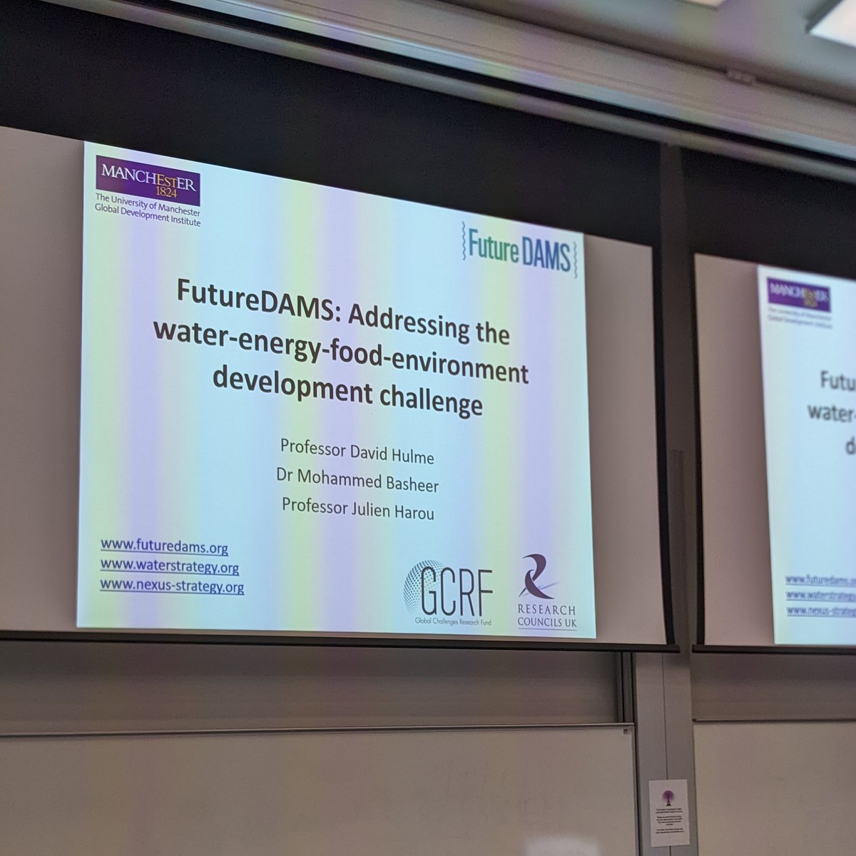GlobalDevInst's tweet photo. Great to have our #GDILecture series back in person🥳
If you weren't able to make it, don't worry! We will be sharing a video of the presentations after 😀 https://t.co/Wj850g0vll